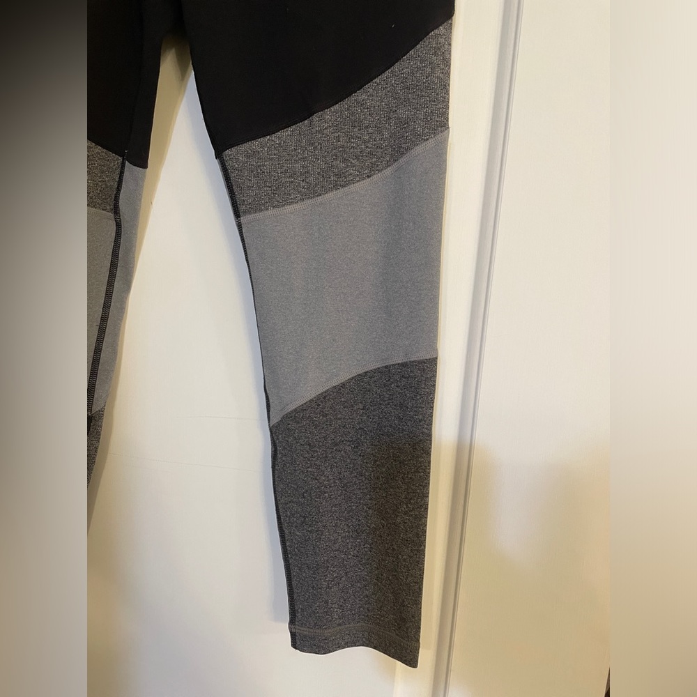 Athleta tights - Picture 2 of 9